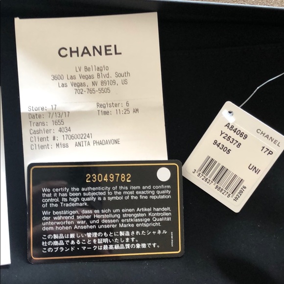 !!SOLD!! CHANEL Caviar WOC w/ gold hardware - Picture 8 of 8